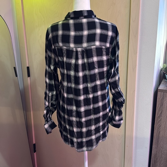 Flannel - Picture 2 of 6